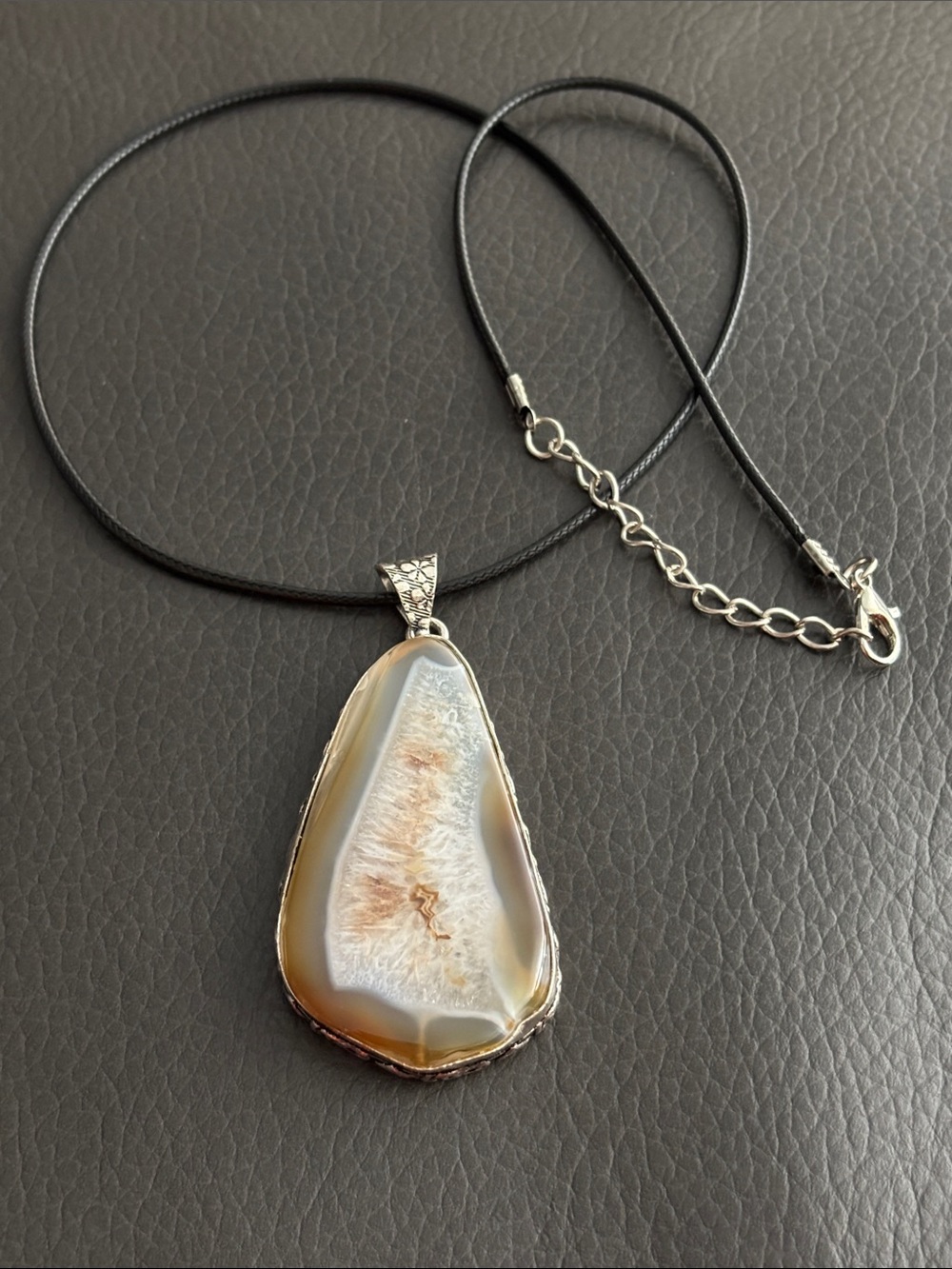 Teardrop Agate Pendant Necklace in Cream and Brown on Black Cord